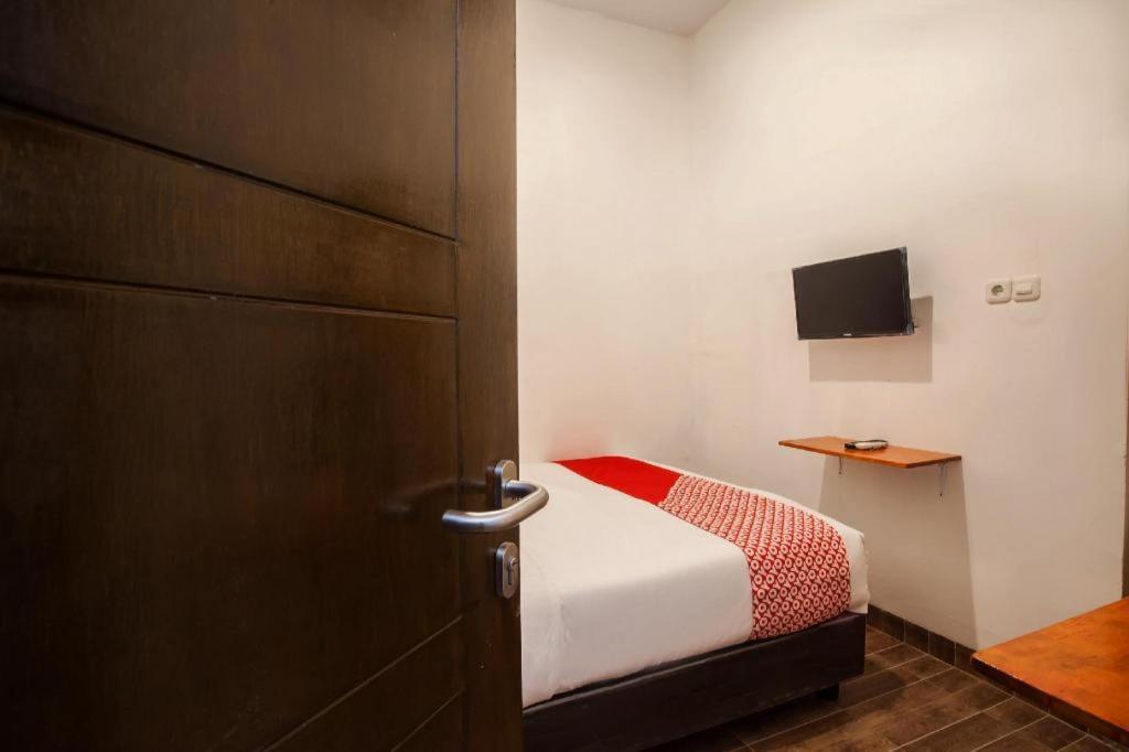 Oyo 2720 Sutomo Inn Medan Eksteriør bilde