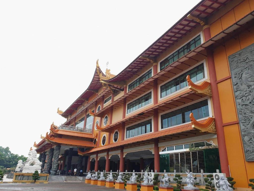Oyo 2720 Sutomo Inn Medan Eksteriør bilde
