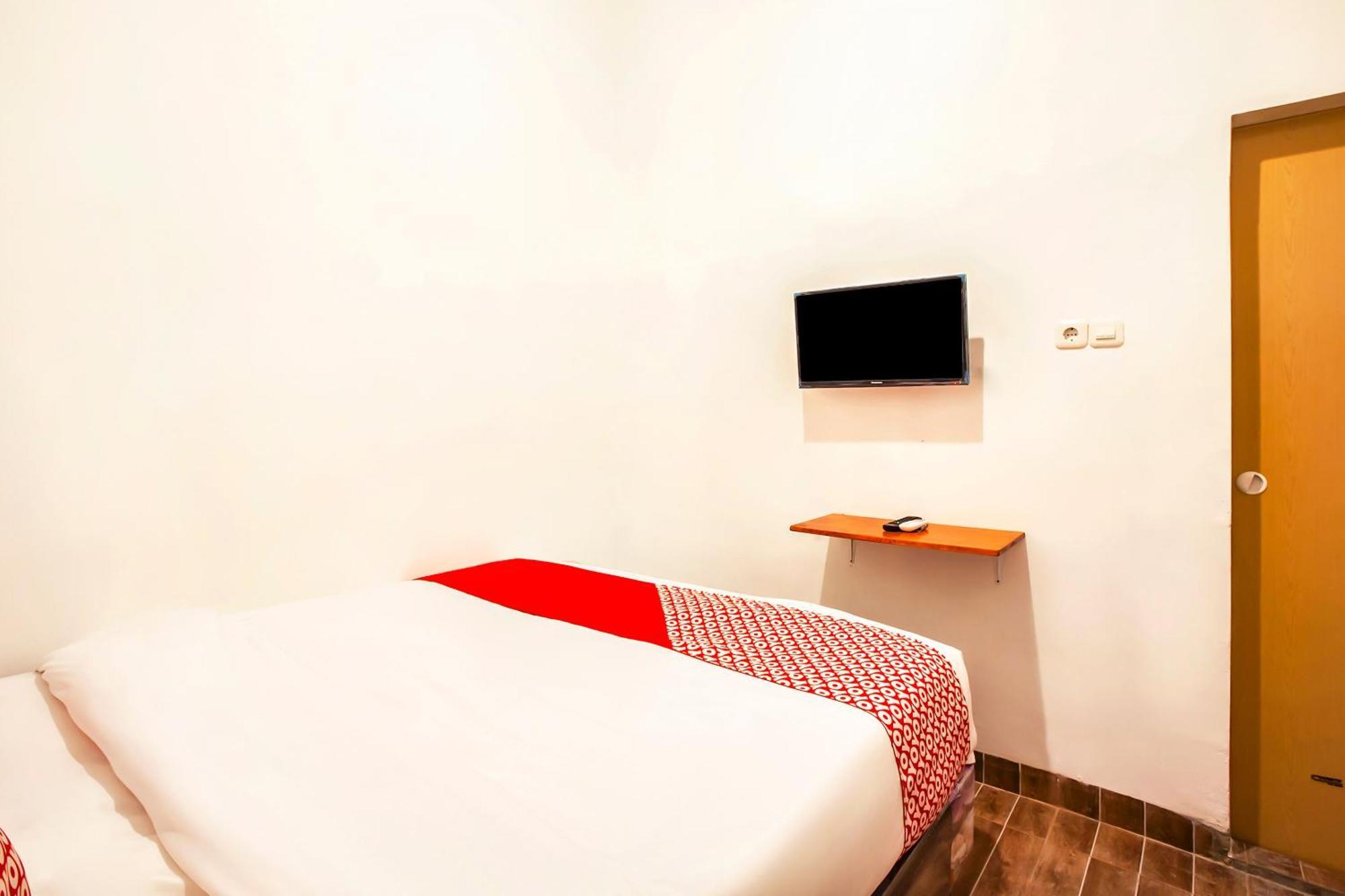 Oyo 2720 Sutomo Inn Medan Eksteriør bilde