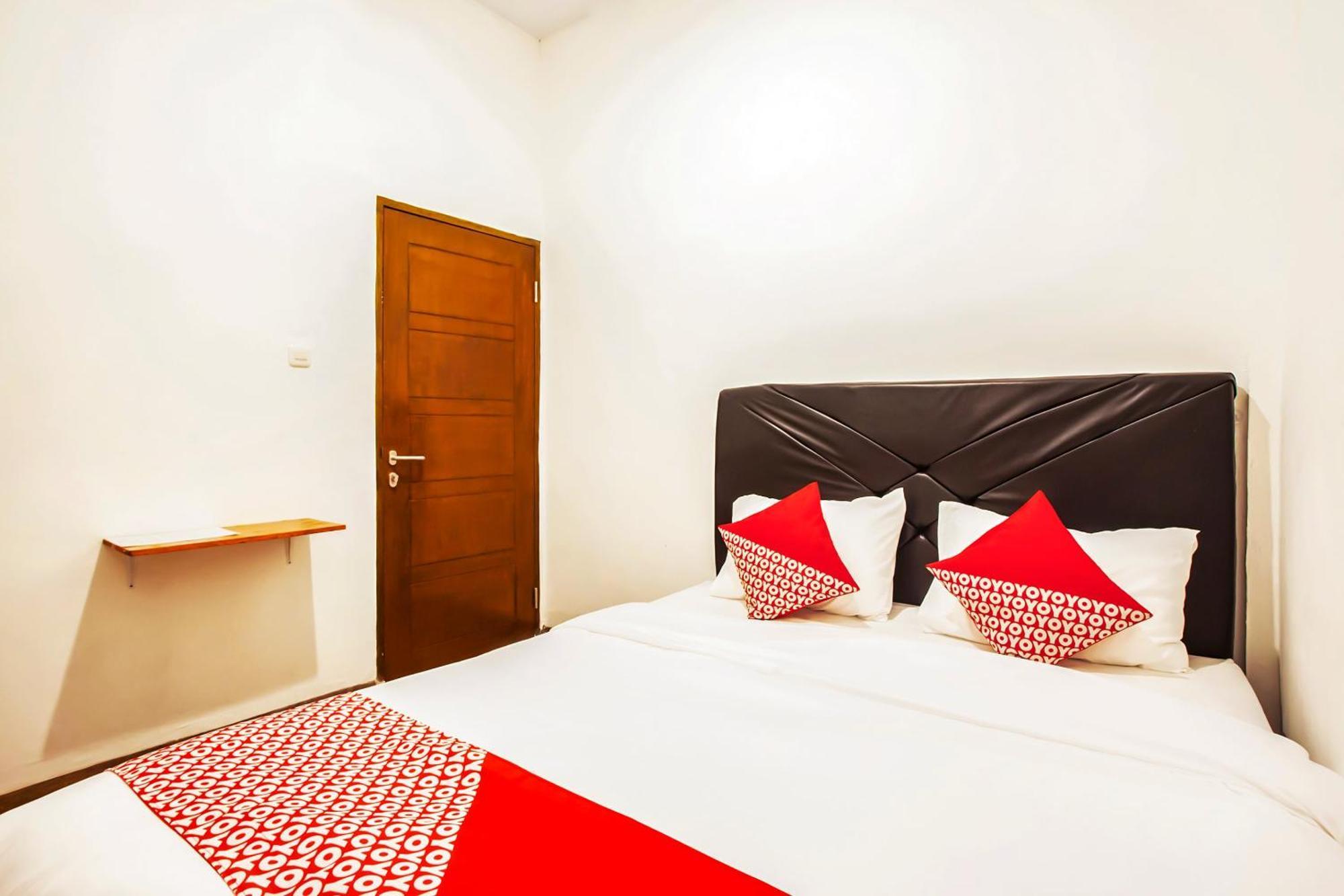 Oyo 2720 Sutomo Inn Medan Eksteriør bilde